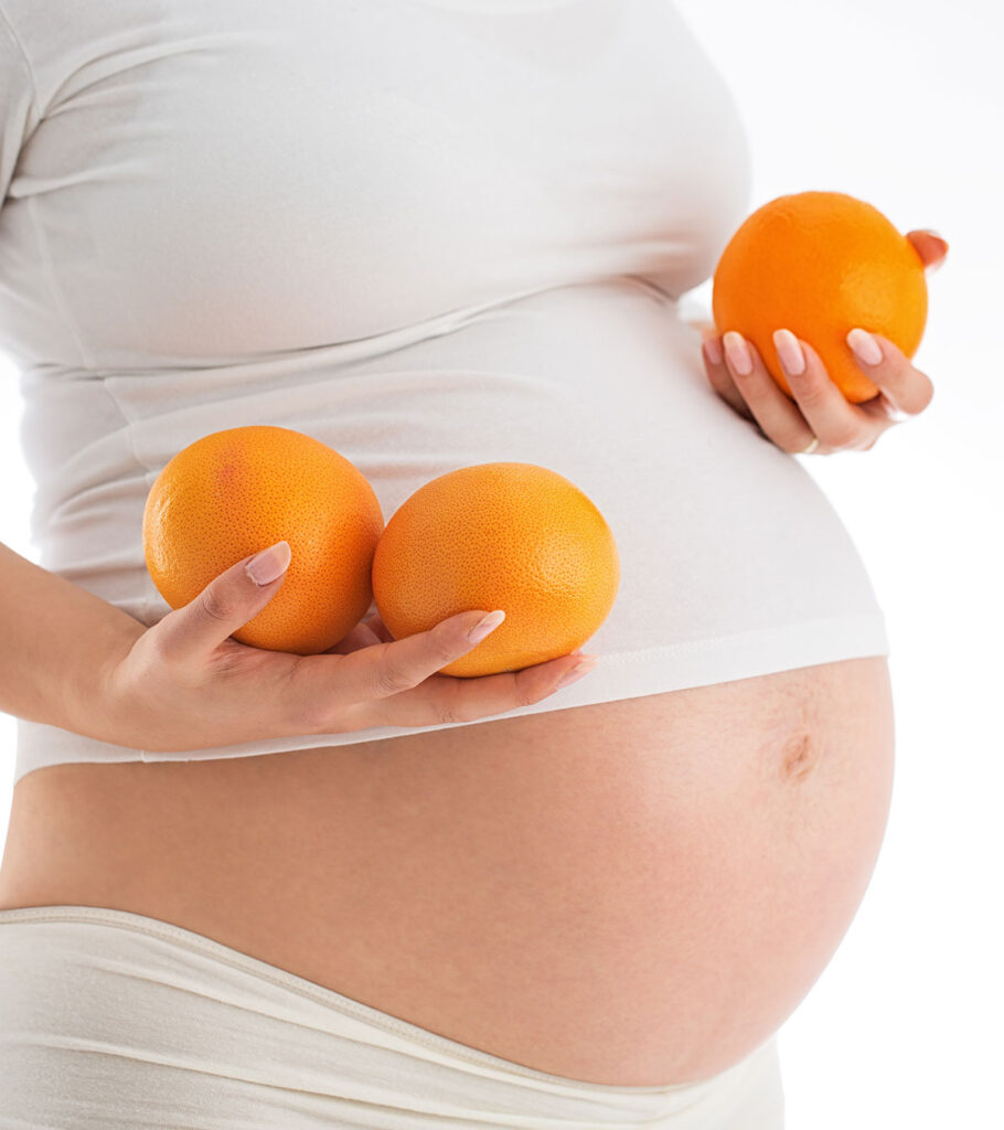 فوائد فيتامين سي للحامل في الأشهر الأولى